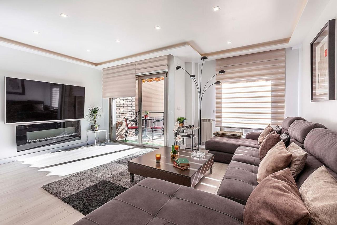 Great Apartment Granada City Centre Buitenkant foto