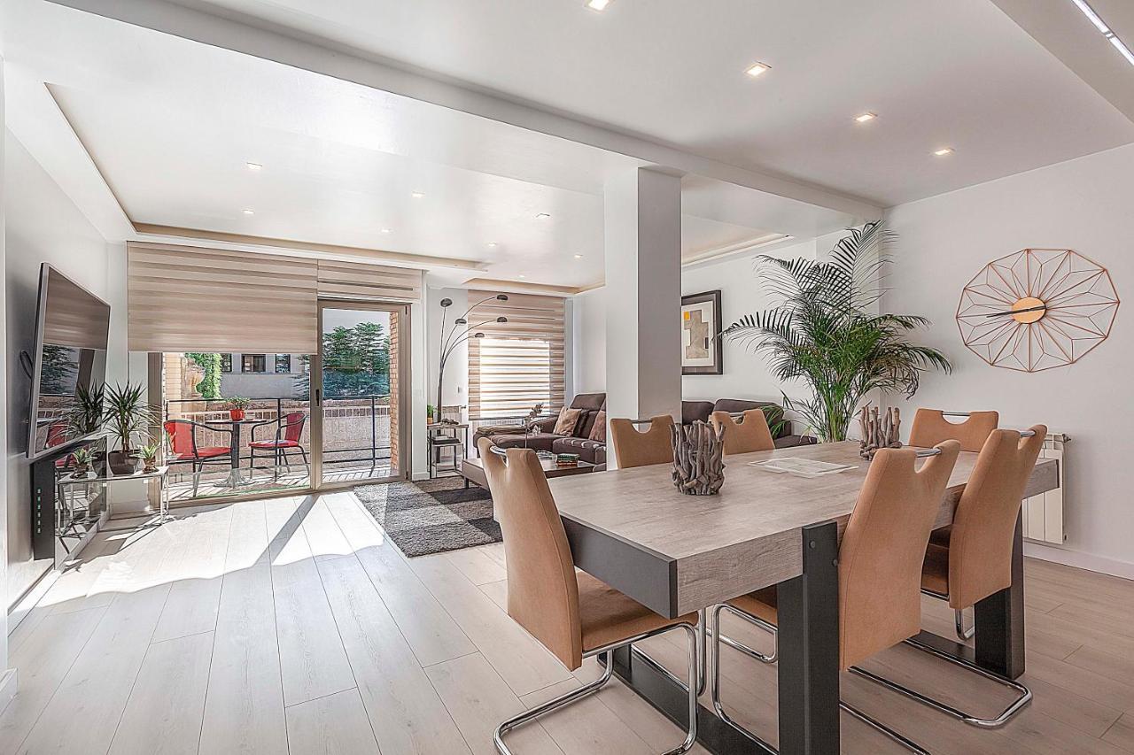 Great Apartment Granada City Centre Buitenkant foto