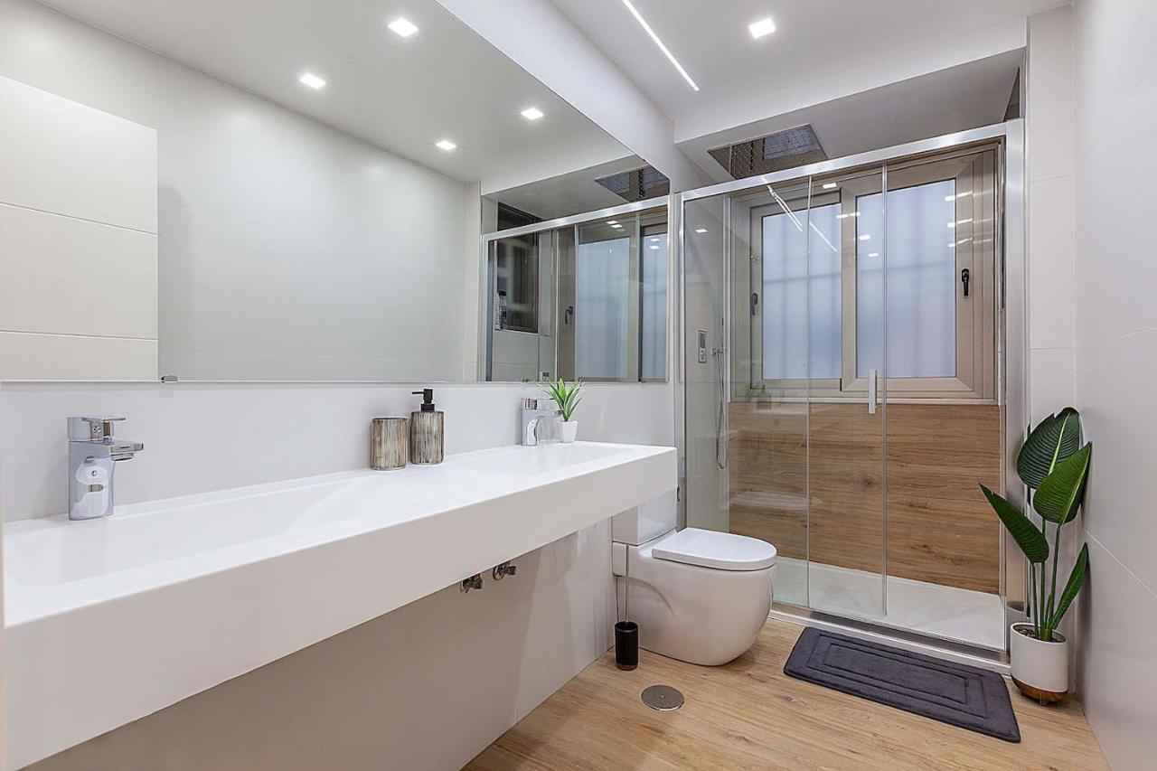 Great Apartment Granada City Centre Buitenkant foto