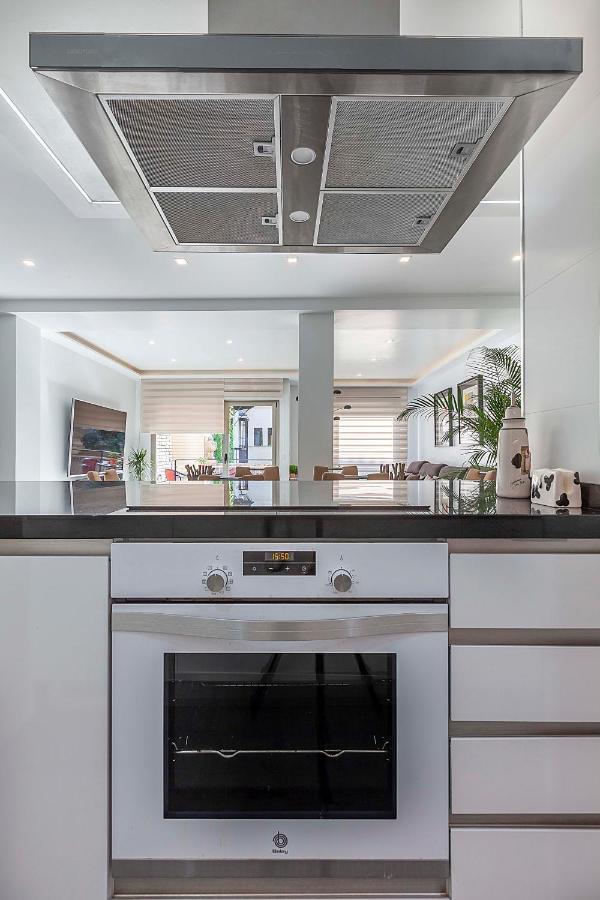 Great Apartment Granada City Centre Buitenkant foto