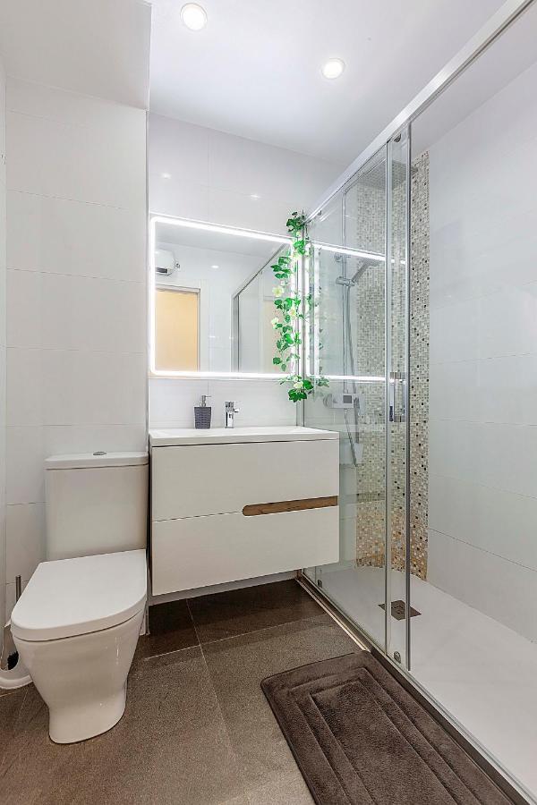 Great Apartment Granada City Centre Buitenkant foto